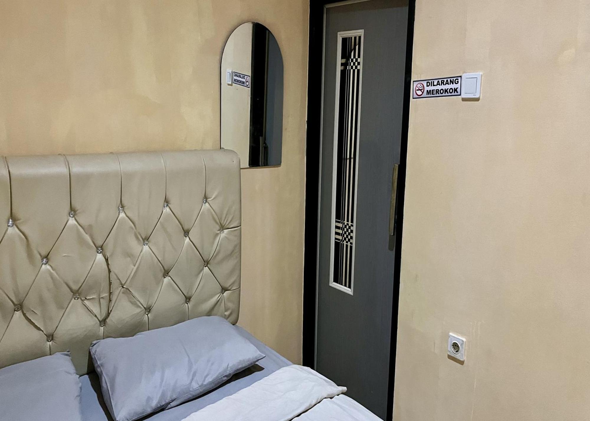 Rb Residence Grogol Jakarta Extérieur photo